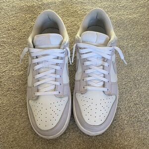 Nike dunks low